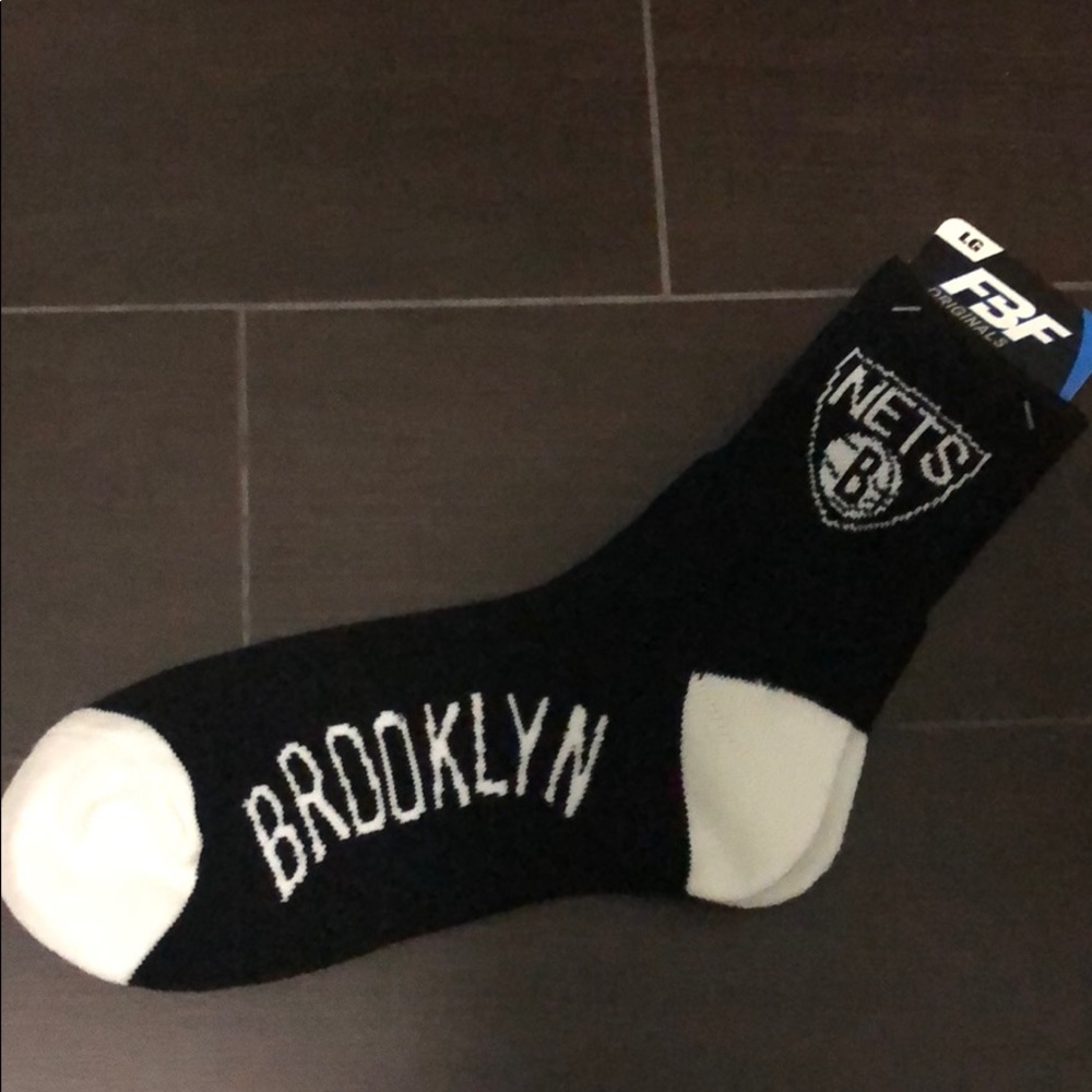 Brand NWT - Brooklyn Nets FBF tube socks